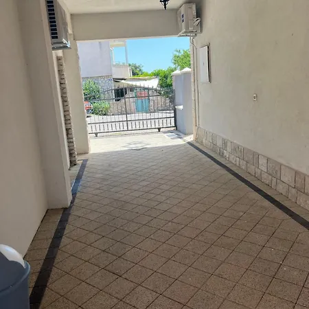 Leyla Apartment Vodice Exterior photo