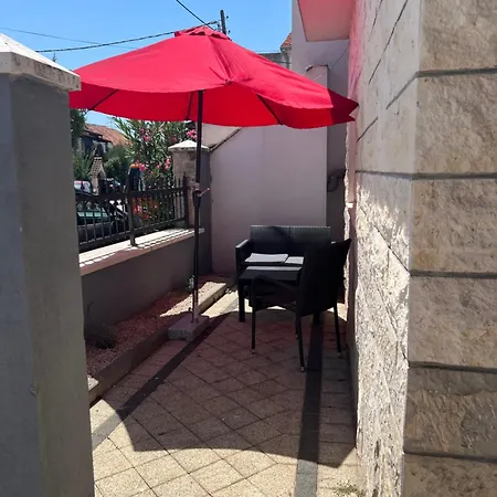 Leyla Apartment Vodice Exterior photo