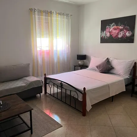 Leyla Apartment Vodice Exterior photo