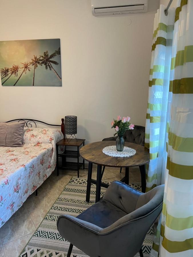 Leyla Apartament *