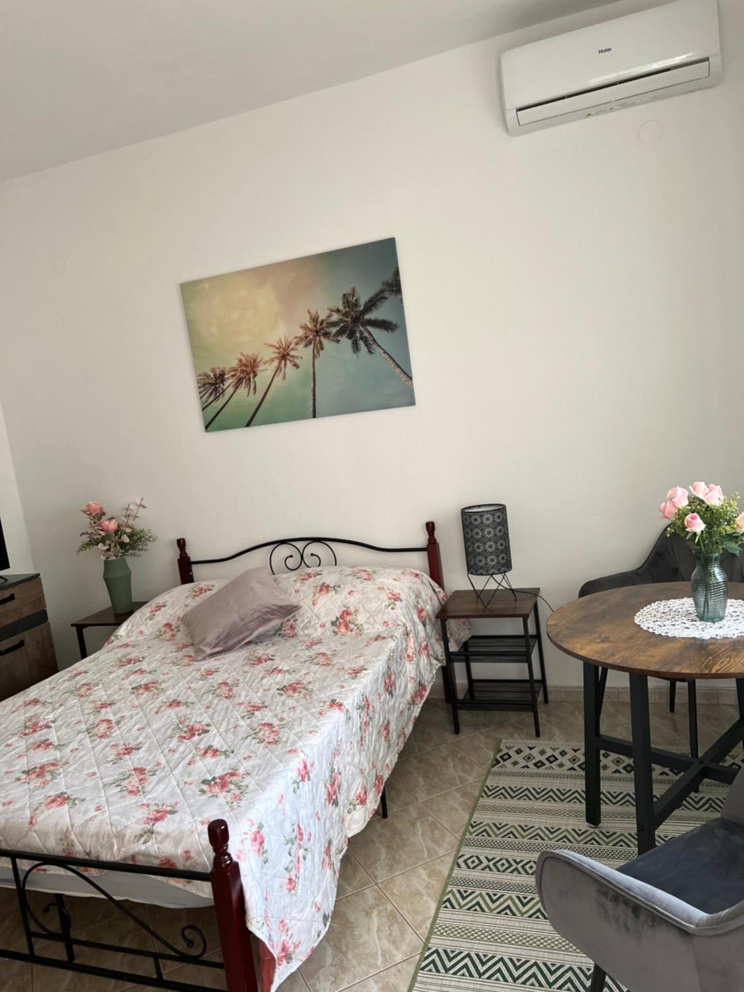 Apartment Leyla