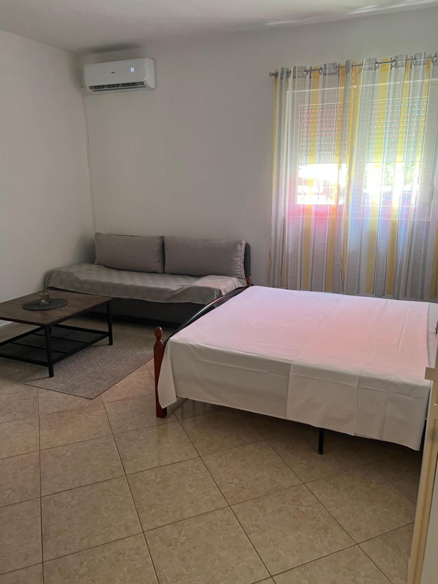 Apartment Leyla Vodice